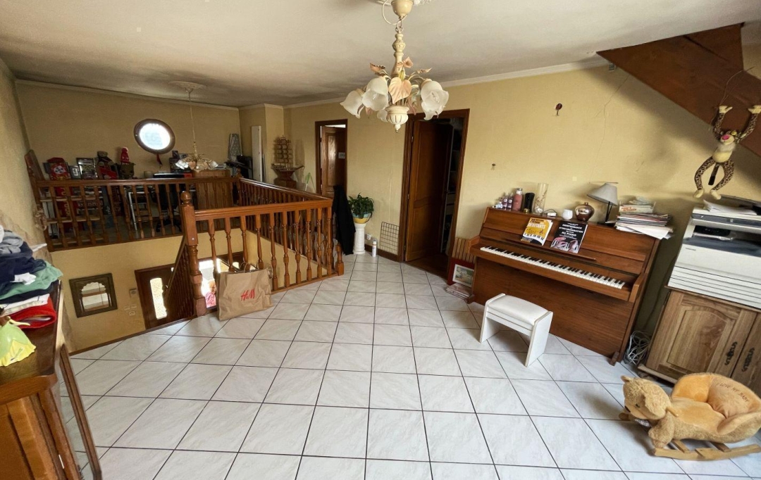 Annonces VILLEPINTE : Maison / Villa | TREMBLAY-EN-FRANCE (93290) | 200 m2 | 504 000 &euro; 