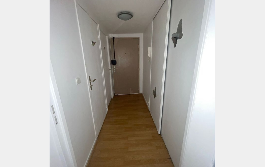 Annonces VILLEPINTE : Appartement | LIVRY-GARGAN (93190) | 32 m2 | 148 000 &euro; 