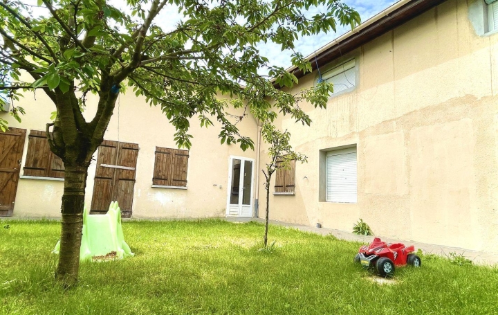 Annonces VILLEPINTE : Immeuble | GAGNY (93220) | 321 m2 | 0 &euro; 