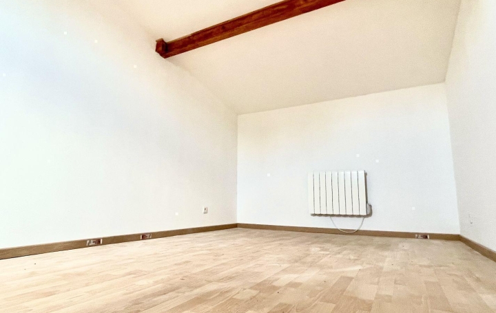 Annonces VILLEPINTE : Immeuble | GAGNY (93220) | 321 m2 | 0 &euro; 