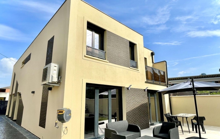 Annonces VILLEPINTE : Maison / Villa | LIVRY-GARGAN (93190) | 180 m2 | 685 000 &euro; 
